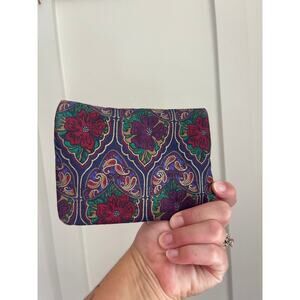 Vintage waterproof lined travel bag